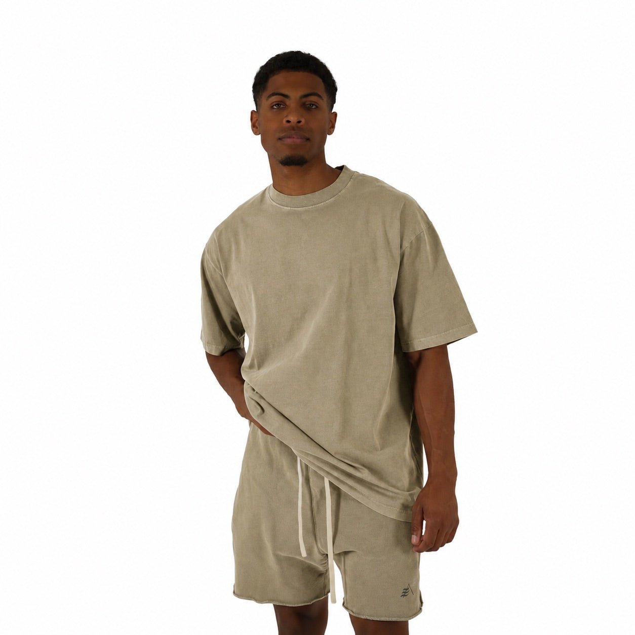 A - List Era Oversized Shorts - Elites Aera